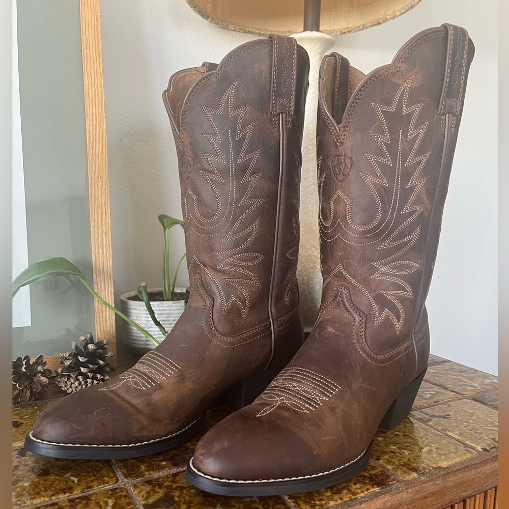 Ariat Heritage R Toe Western Boot